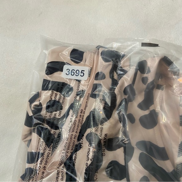 New! Victoria's Secret Swim Sports Leopard Print One-Piece Swimsuit 3695 - Picture 6 of 9